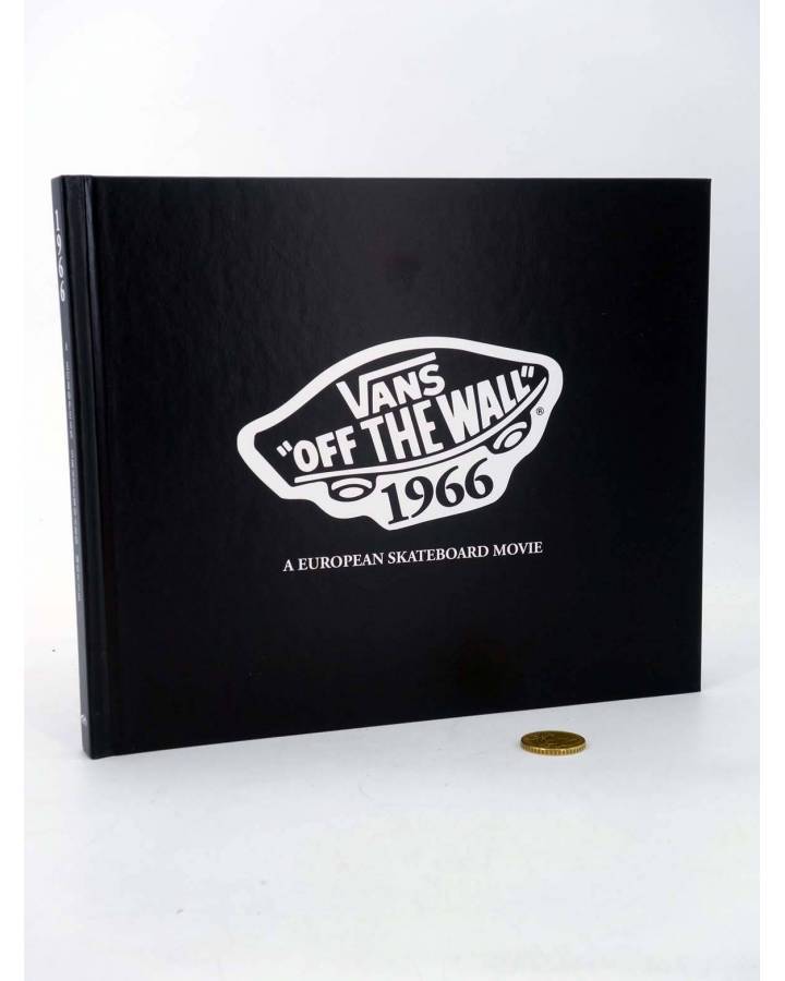 Cubierta de VANS OFF THE WALL. A EUROPEAN SKATEBOARD MOVIE. LIBRO + CD + DVD EMI 2010. OFRT (Various Artists) Emi 2010