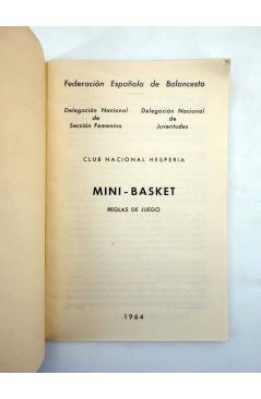 Muestra 2 de MINI BASKET REGLAS DE JUEGO. EDITADO POR GENTILEZA DE COCA COLA 1964 (No Acreditado) 1964