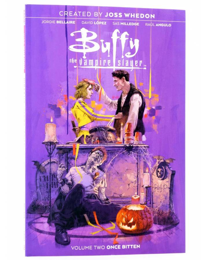 Cubierta de BUFFY THE VAMPIRE SLAYER TPB 2. ONCE BITTEN (Bellaire / Lopez / Milledge) BOOM 2020. EN INGLÉS