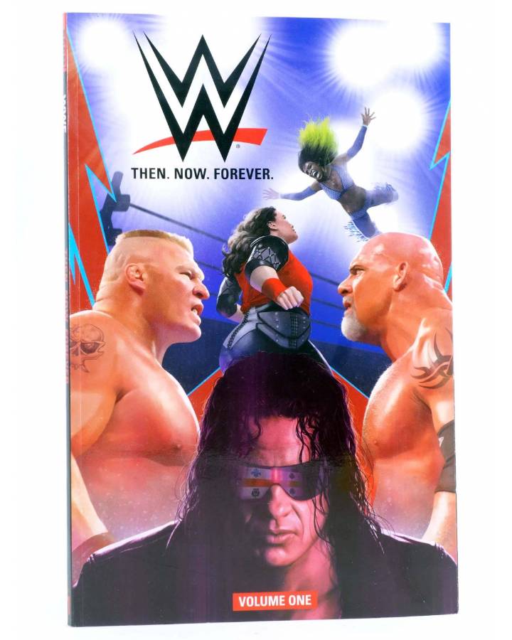Cubierta de WWE THEN NOW FOREVER TPB 1 (Rob Schamberger) BOOM 2018. EN INGLÉS