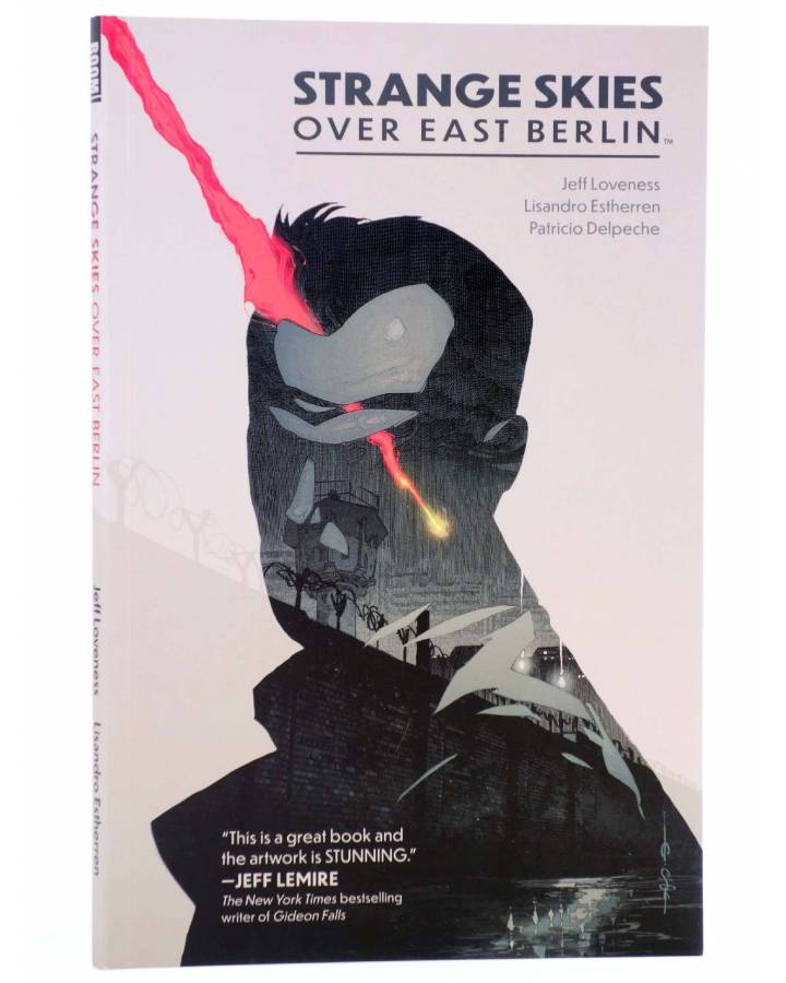 Cubierta de STRANGE SKIES OVER EAST BERLIN TPB (Loveness / Estherren) BOOM 2020. EN INGLÉS